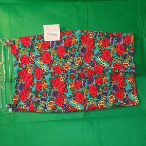Lularoe rose printed Cassie skirt size S